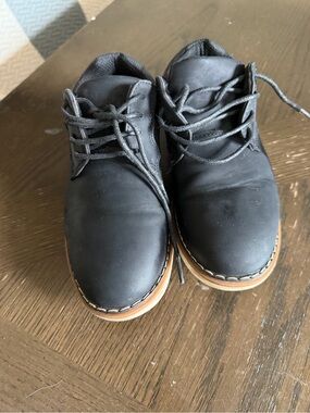 Men's Black Casual Lace-Up Shoes